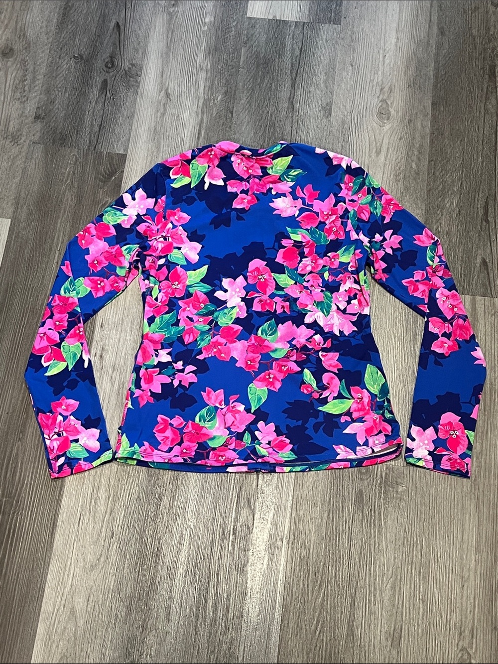 Tommy Bahama Bougainvillea Full Zip
Long Sleeve Rash Guard/Coverup , size M - Picture 5 of 8